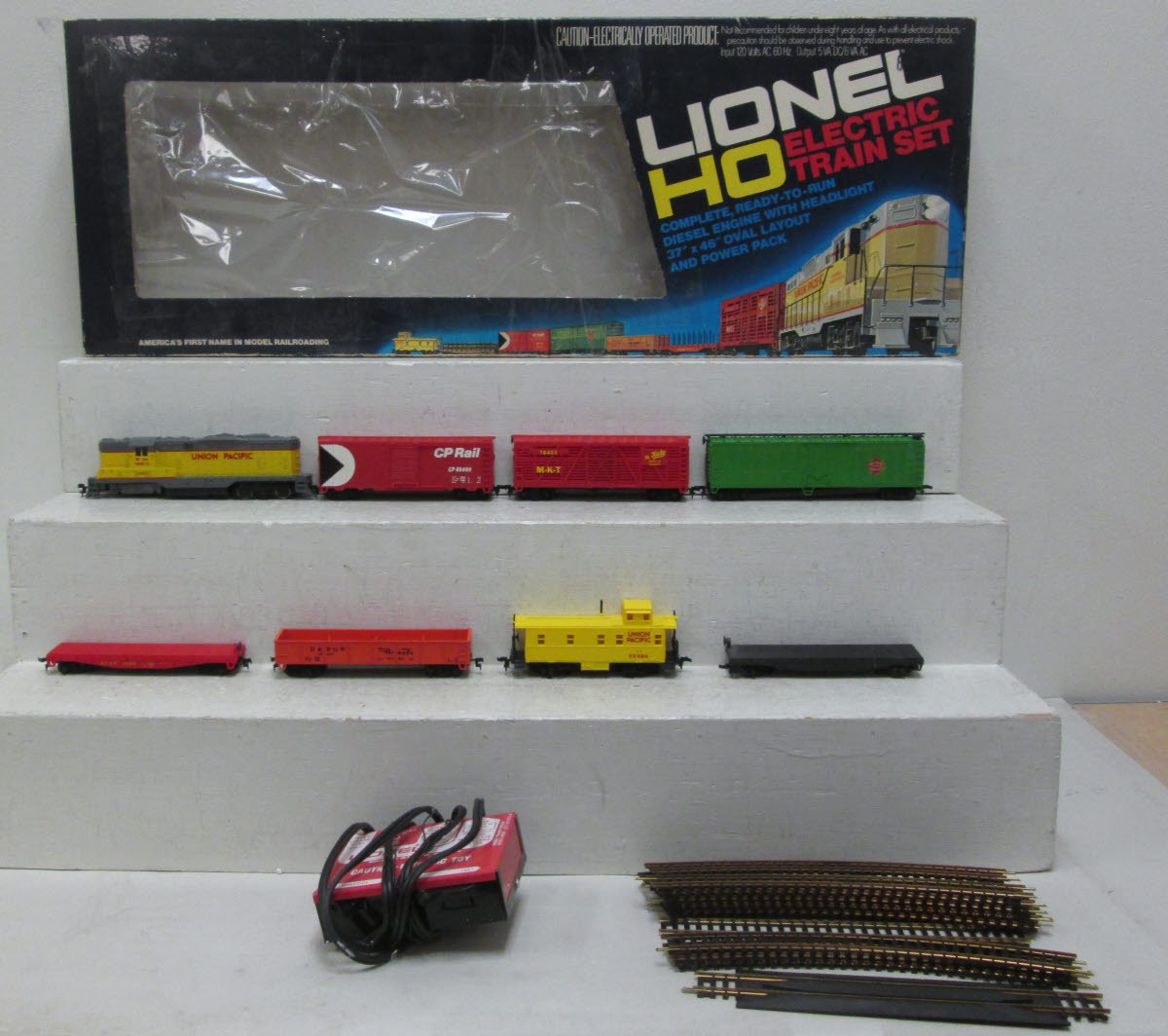 Lionel 51481 HO Scale Electric Train Set/Box eBay