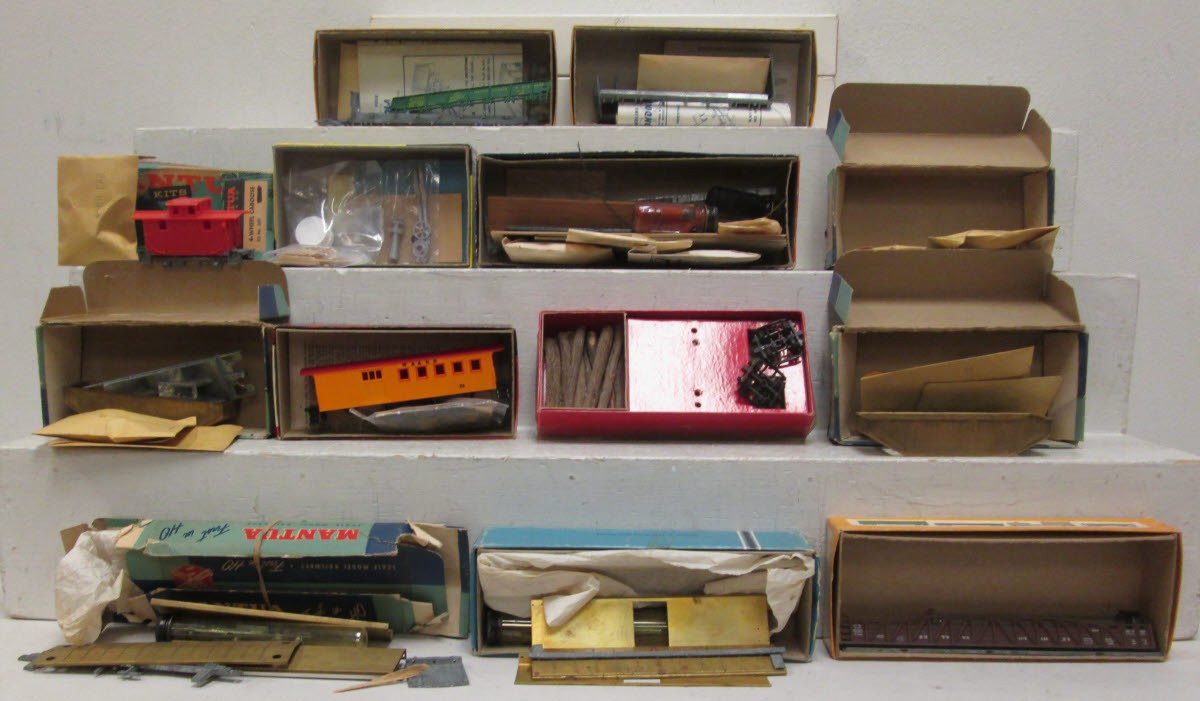 HO Scale Assorted Vintage Freight Car Kits (13)/Box eBay