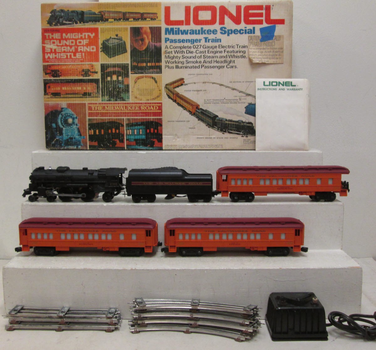 Lionel 61387 Milwaukee Road Passenger Train Set/Box eBay