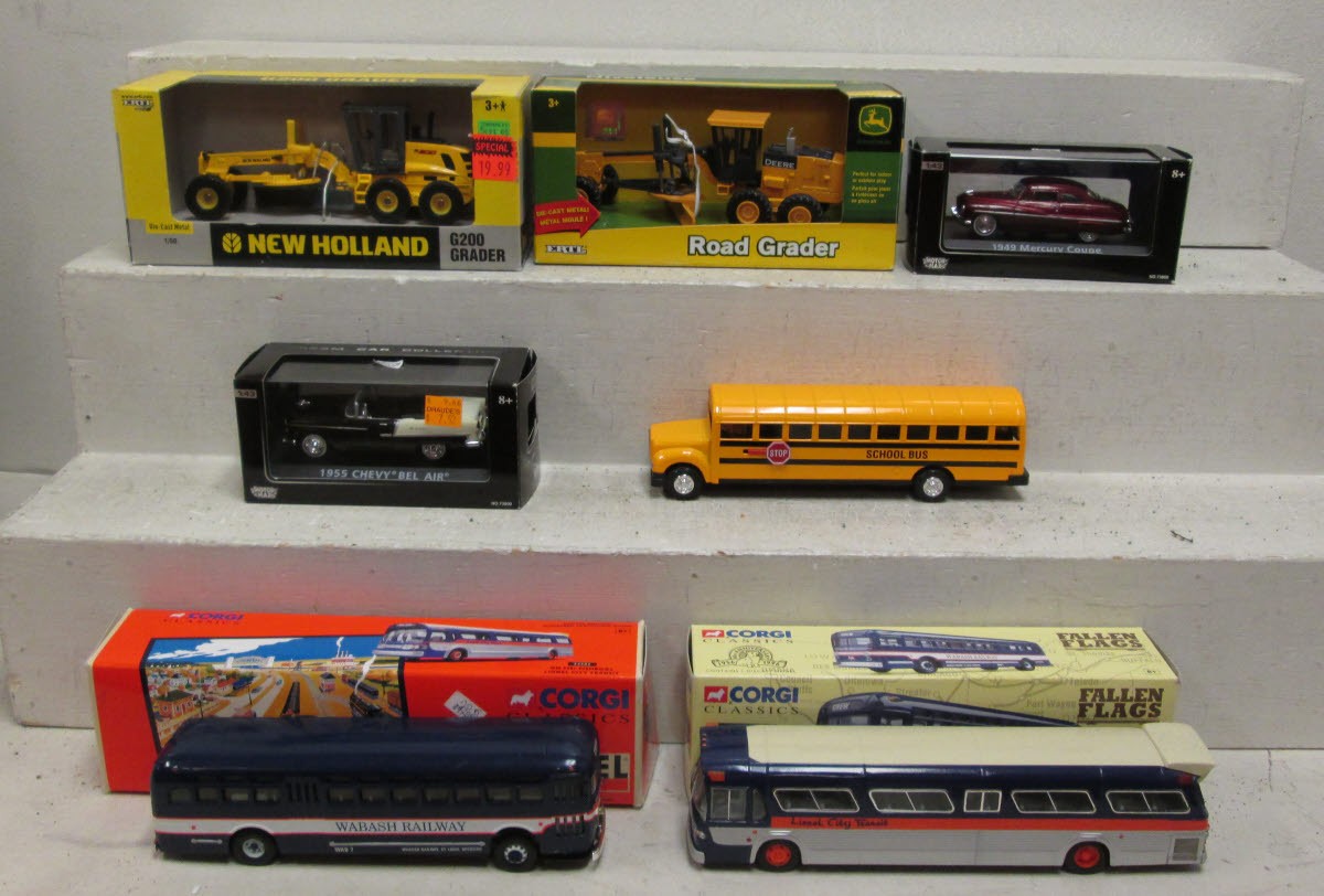 143 Scale Assorted Cars, Construction Equipment, Buses (7) eBay