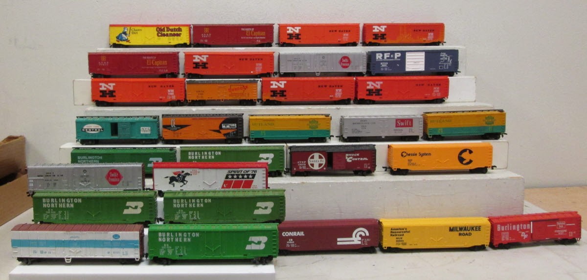 HO Scale Assorted Freight Cars (30) eBay
