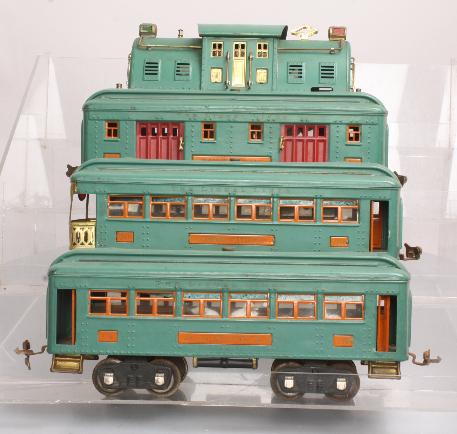 Lionel 352E Standard Gauge Lionel Lines Passenger Set 10E, 332, 339 & 341