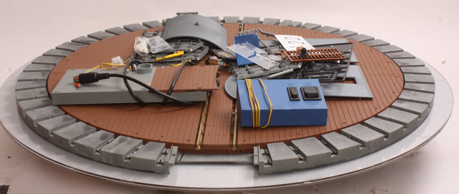 Pola 1946 G Scale Electric Turntable eBay