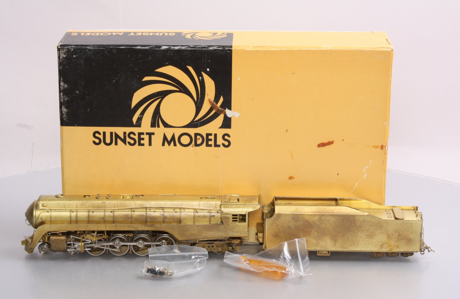 Sunset Models HO Scale BRASS N&W "J" Class 4-8-4 Steam Loco & Tender