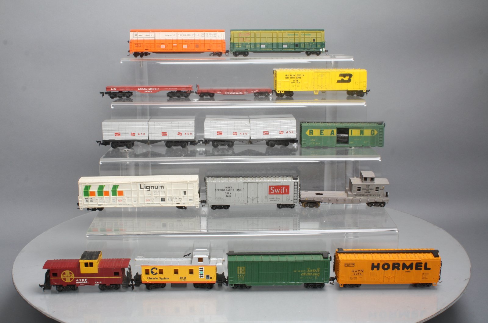 HO Scale Assorted Freight Cars (14) eBay