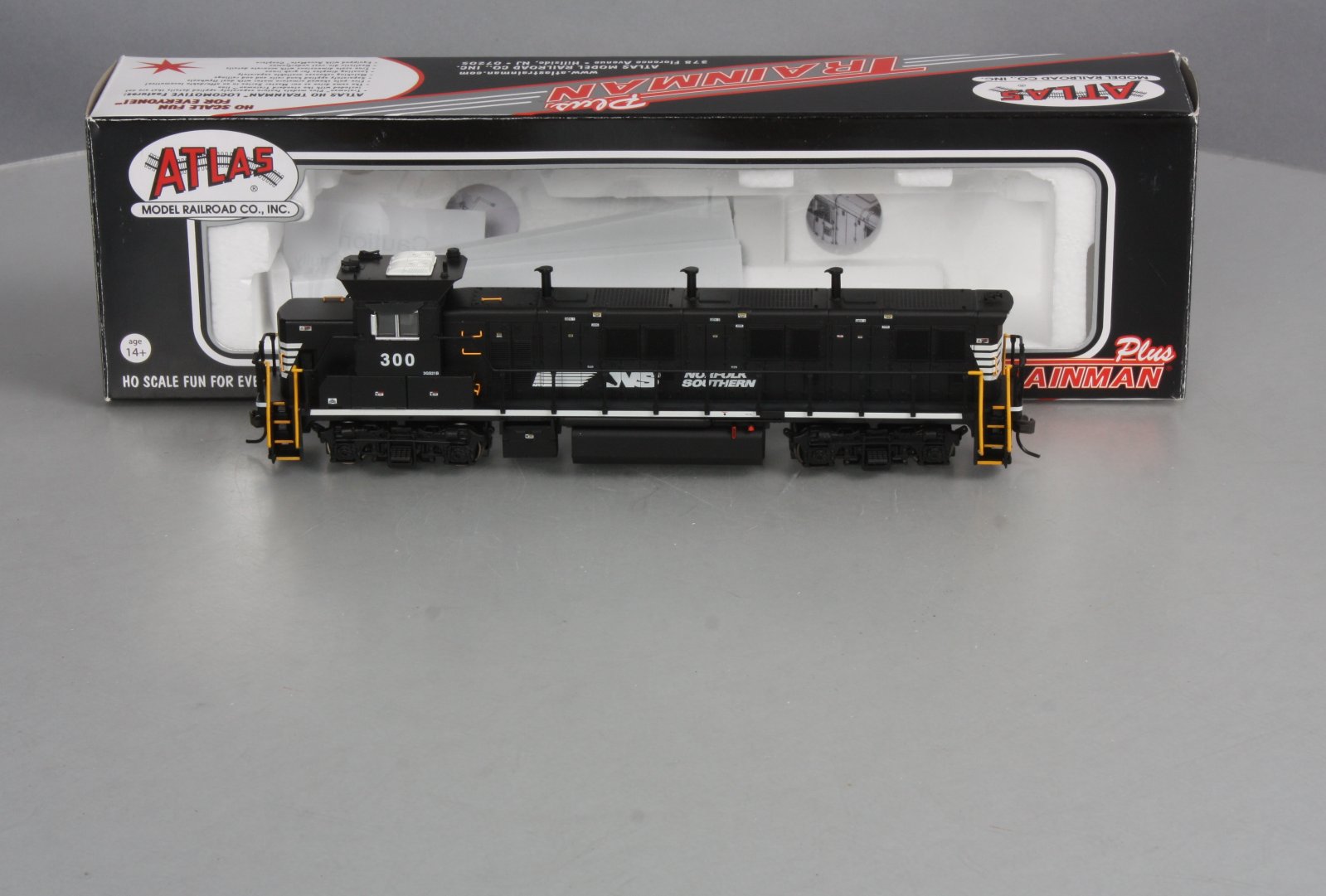 Atlas 10000587 HO Scale Norfolk Southern TM NRE Genset Loco 300/Box eBay
