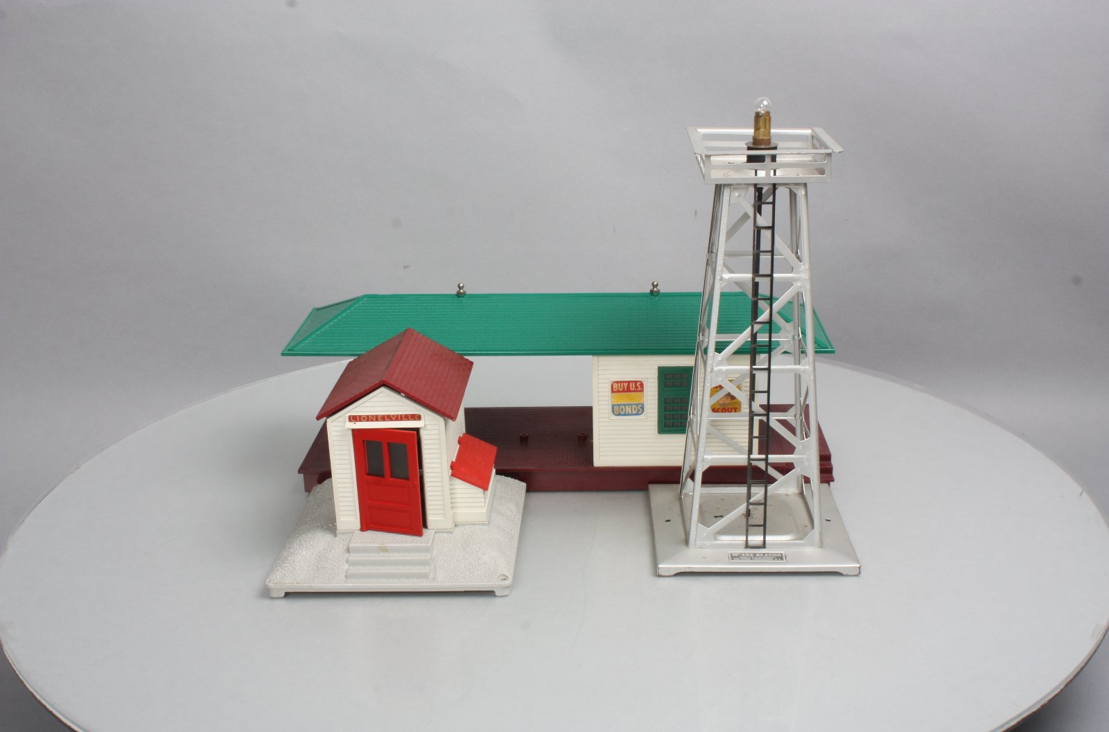 Lionel 125 Whistle Station, 257 Freight Station & 494 Beacon (3) eBay