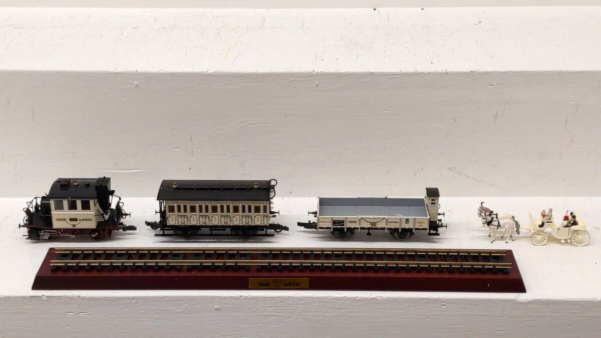 Trix 21221 Wedding HO Gauge Steam Train Set EX/Box | eBay