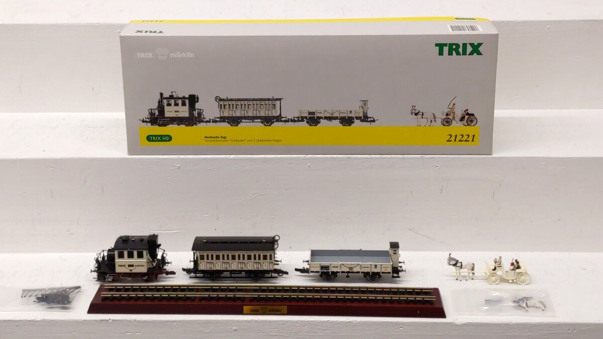 Trix 21221 Wedding HO Gauge Steam Train Set EX/Box | eBay