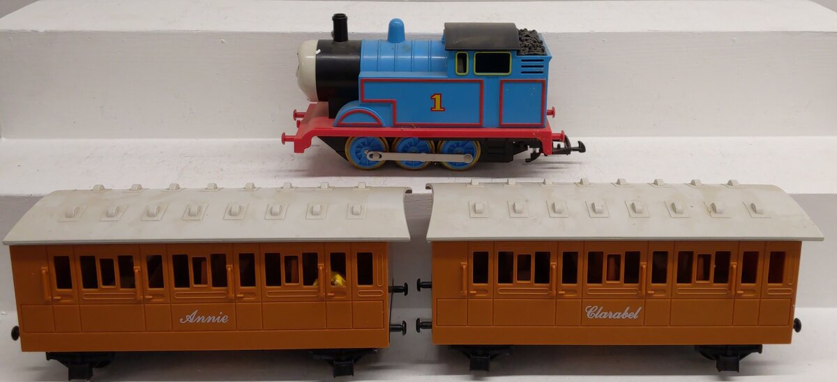 Lionel 8-81016 Thomas The Tank Deluxe Train Set EX/Box | eBay