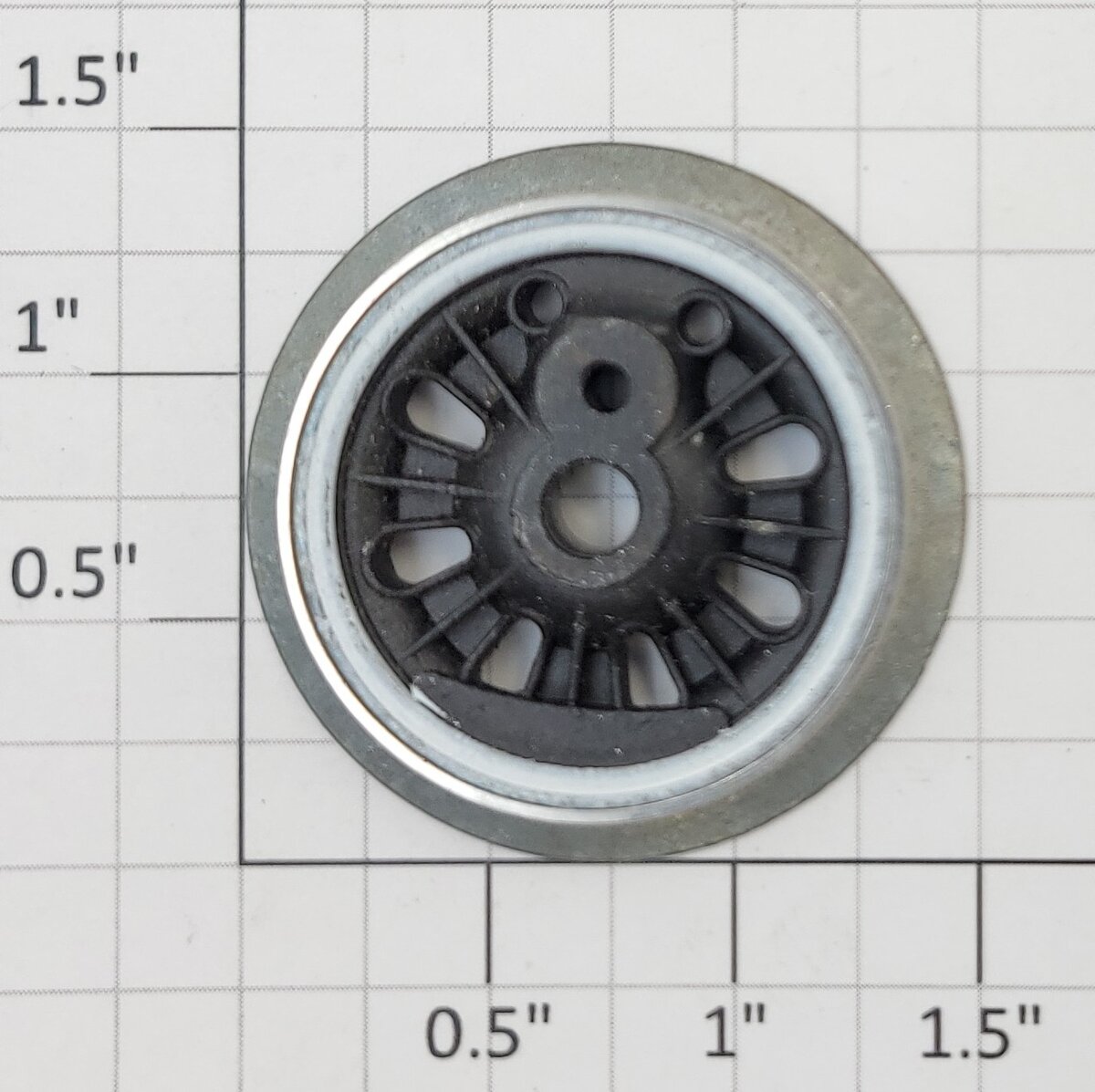 Lionel 18071-540 Torpedo Flanged Driver Wheel with Nickel Tire (New)