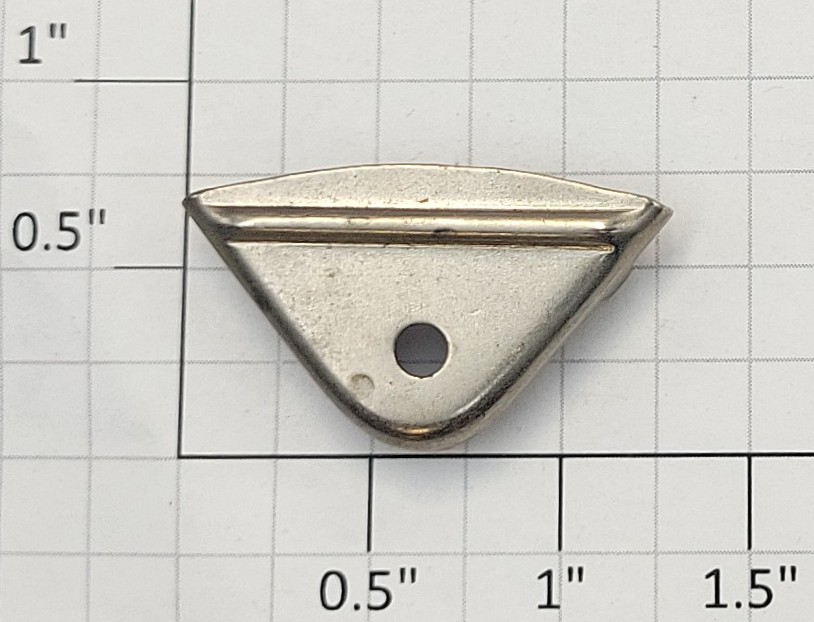 Lionel 418-46 O Gauge Triangle Coupler Receptacle (Reproduction)