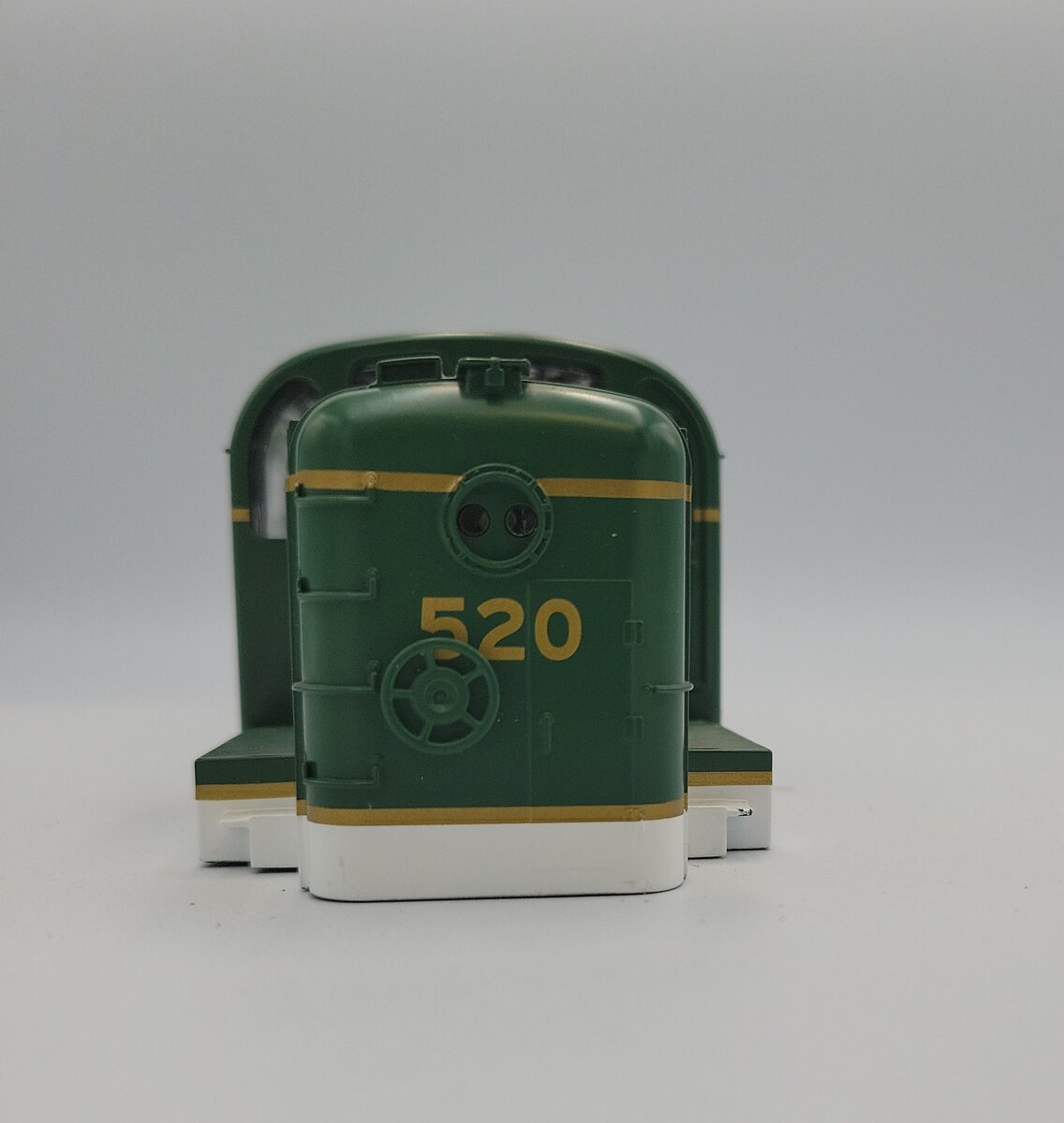 Lionel 520-3 O Gauge Green & White Lionchief Diesel Locomotive Shell #520 (Used)