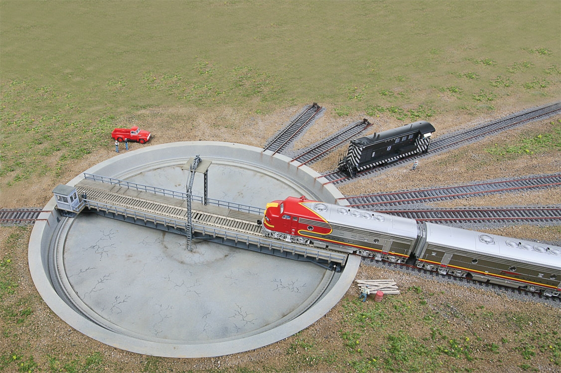 Walthers 9332851 HO Motorized 110' Turntable Assembled 616374129997 eBay