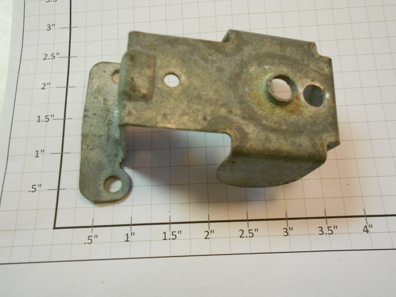 Lionel 2333120 Battery & Relay Bracket eBay