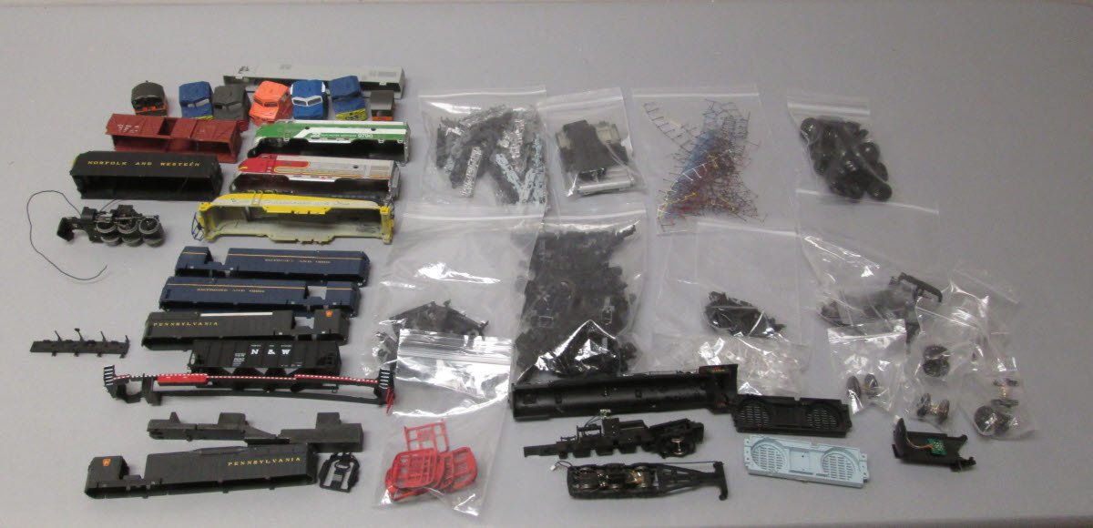 HO Scale Assorted Diesel, Steam Parts (20+) eBay