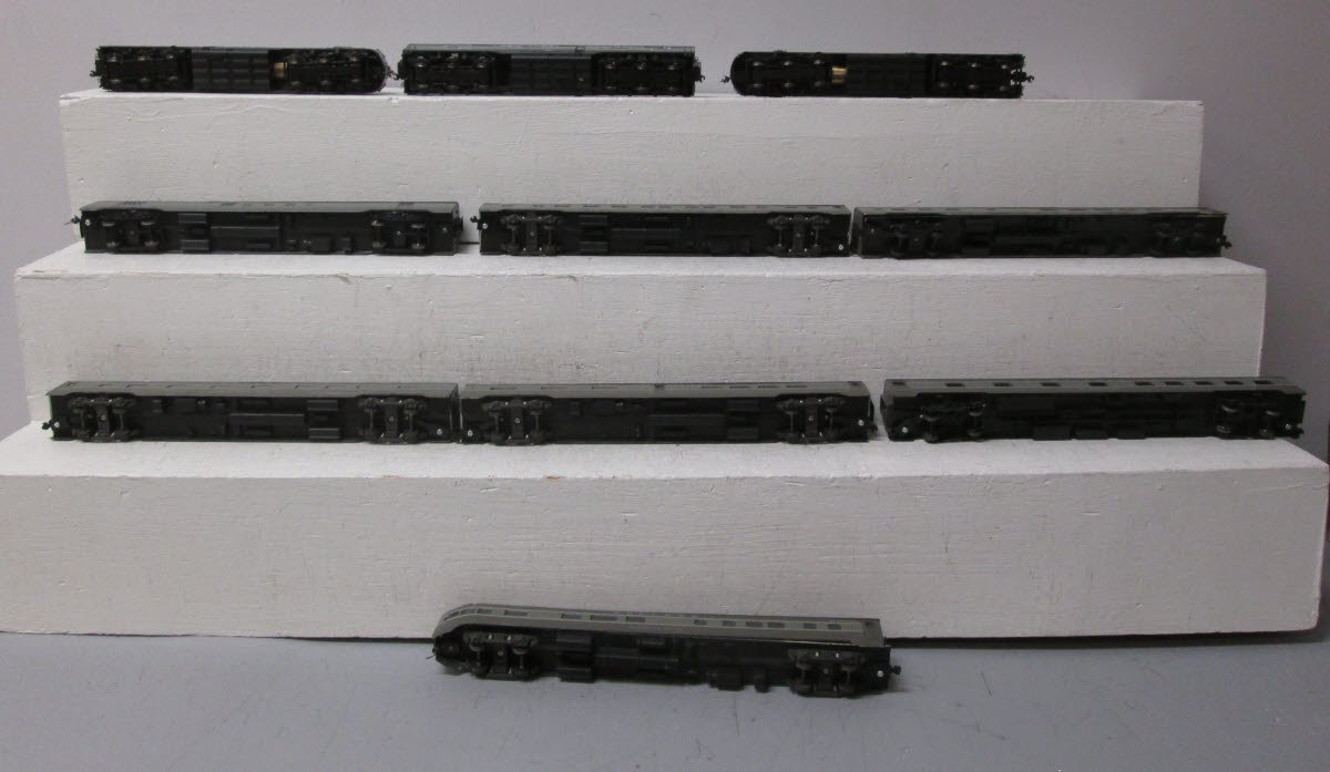 HO Scale New York Central Diesel Passenger Cars (10) eBay