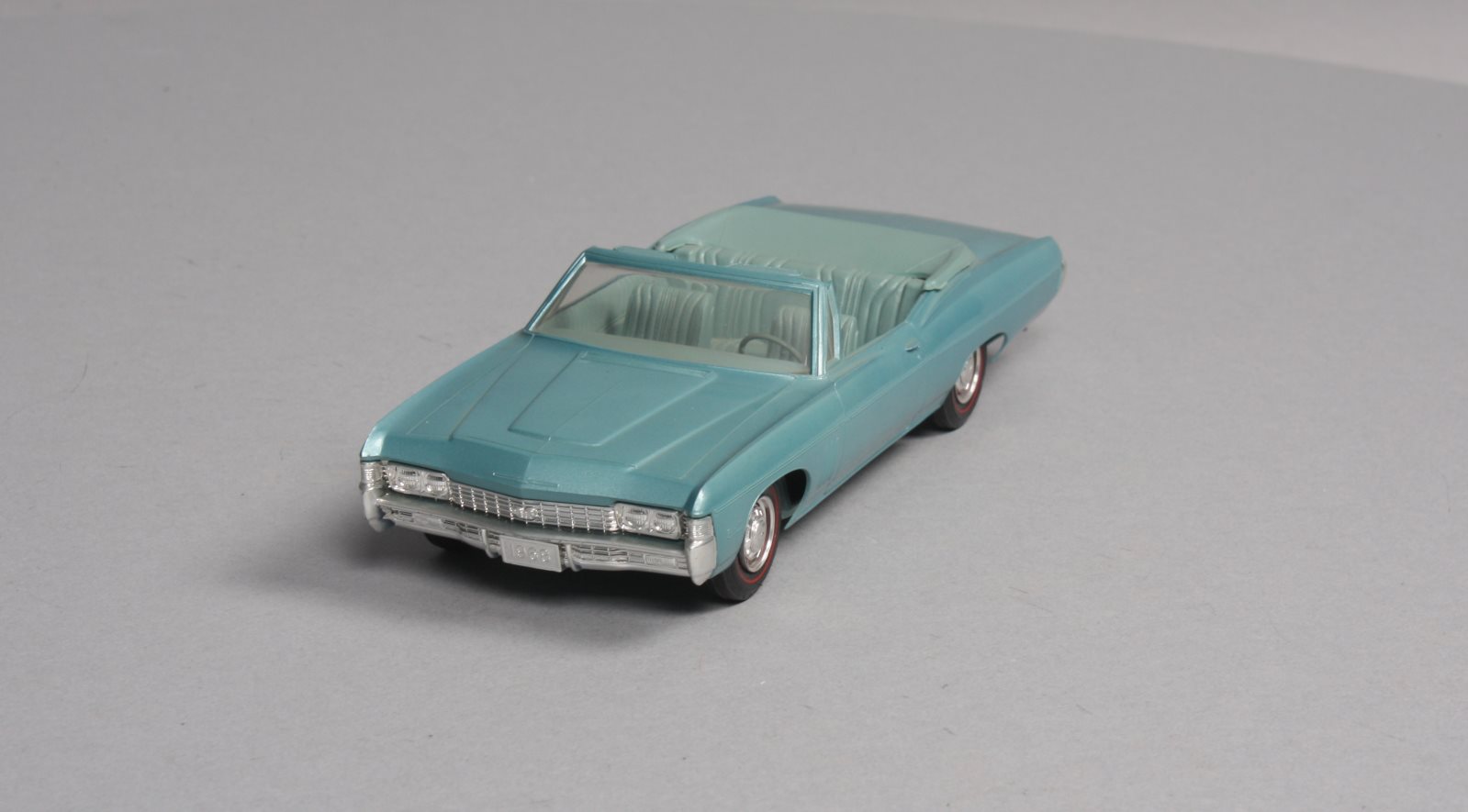 Chevrolet 1968 Tripoli Turquoise Impala SS 427 Convertbile Dealer Promo