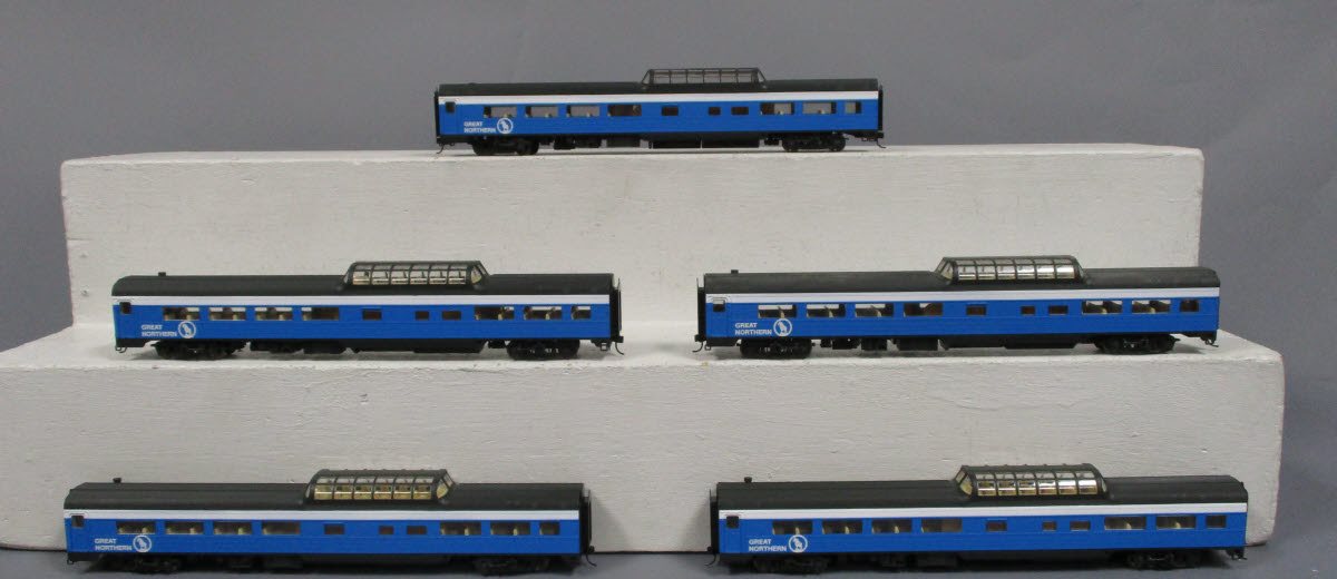 Walthers 9329091 HO Scale Great Northern Passenger Cars (5) LN/Box