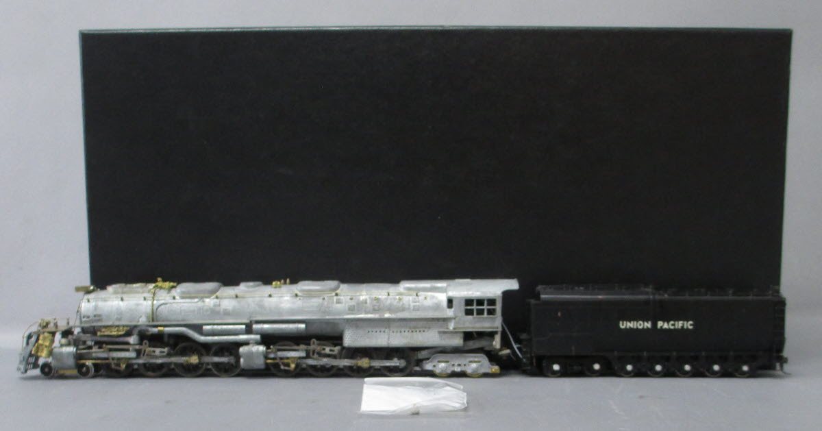 Bowser HO Scale Union Pacific Big Boy Steam & Tender Kit w