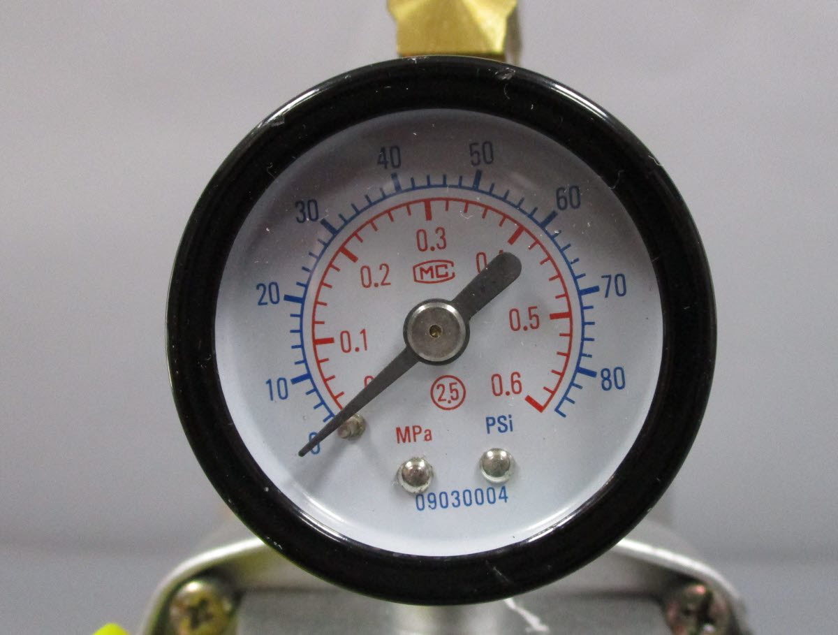 Harbor Freight Central Pneumatic 92403 OilLess Airbrush Compressor EX eBay