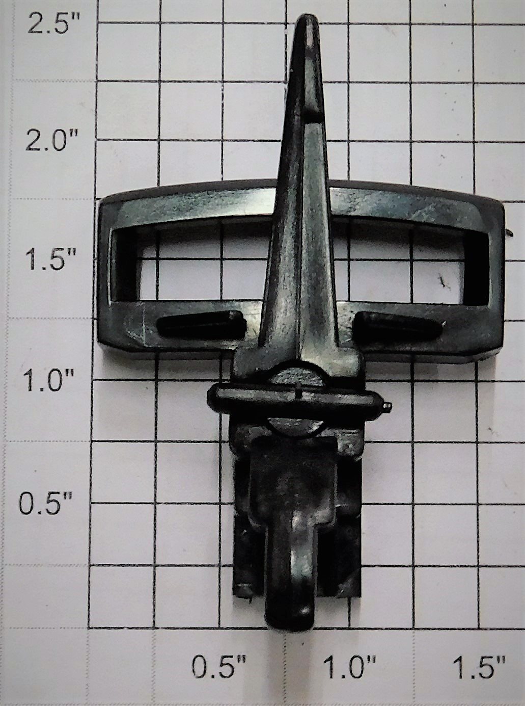 AristoCraft 292021 Hook & Loop Coupler Assembly (Each) eBay