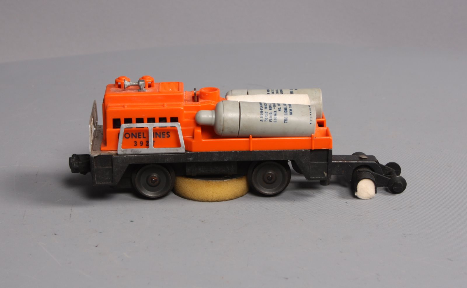 Lionel 3927 Motorized Track Cleaner Car 23922639271 eBay