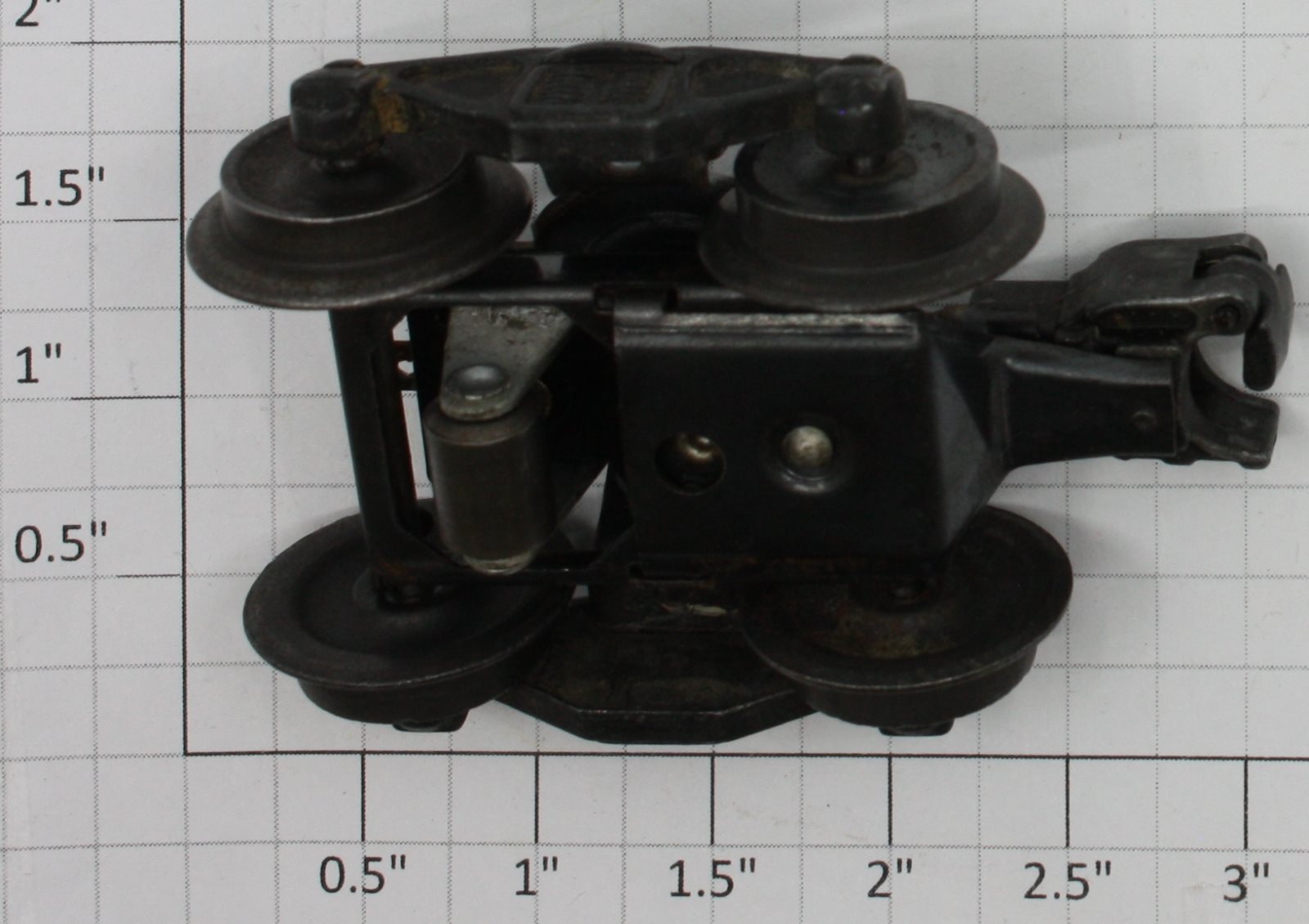 Lionel 479-4XG Bar End Freight Car Coupler Truck Ground Washer Collector Pickup