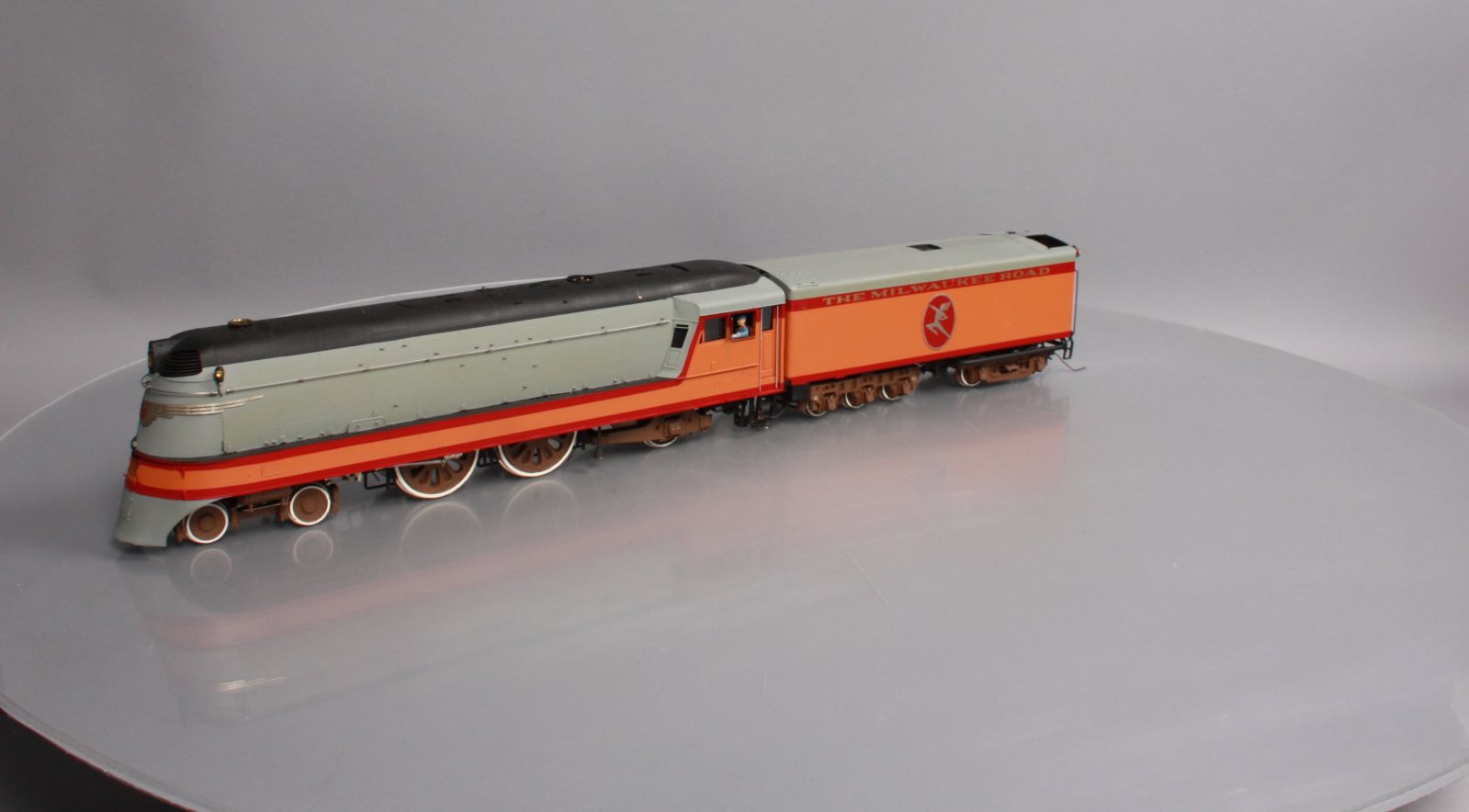 Overland 0100 Milwaukee Rd. Hiawatha 442 Steam & Tender