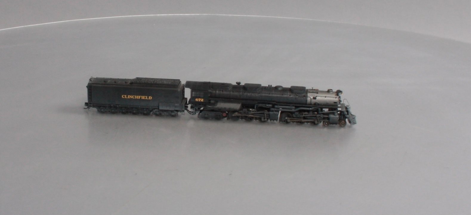 Athearn 11807 HO Scale Clinchfield Challenger 4664 Steam