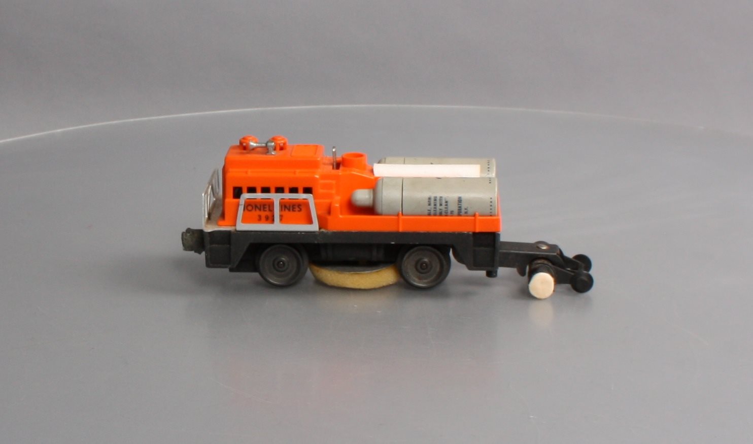 Lionel 3927 Vintage O Motorized Track Cleaner Car eBay