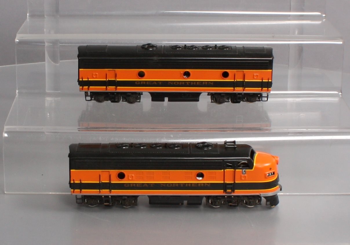 Tenshodo 131/132 HO Scale BRASS Great Northern EMD F9 A&B Diesels EX