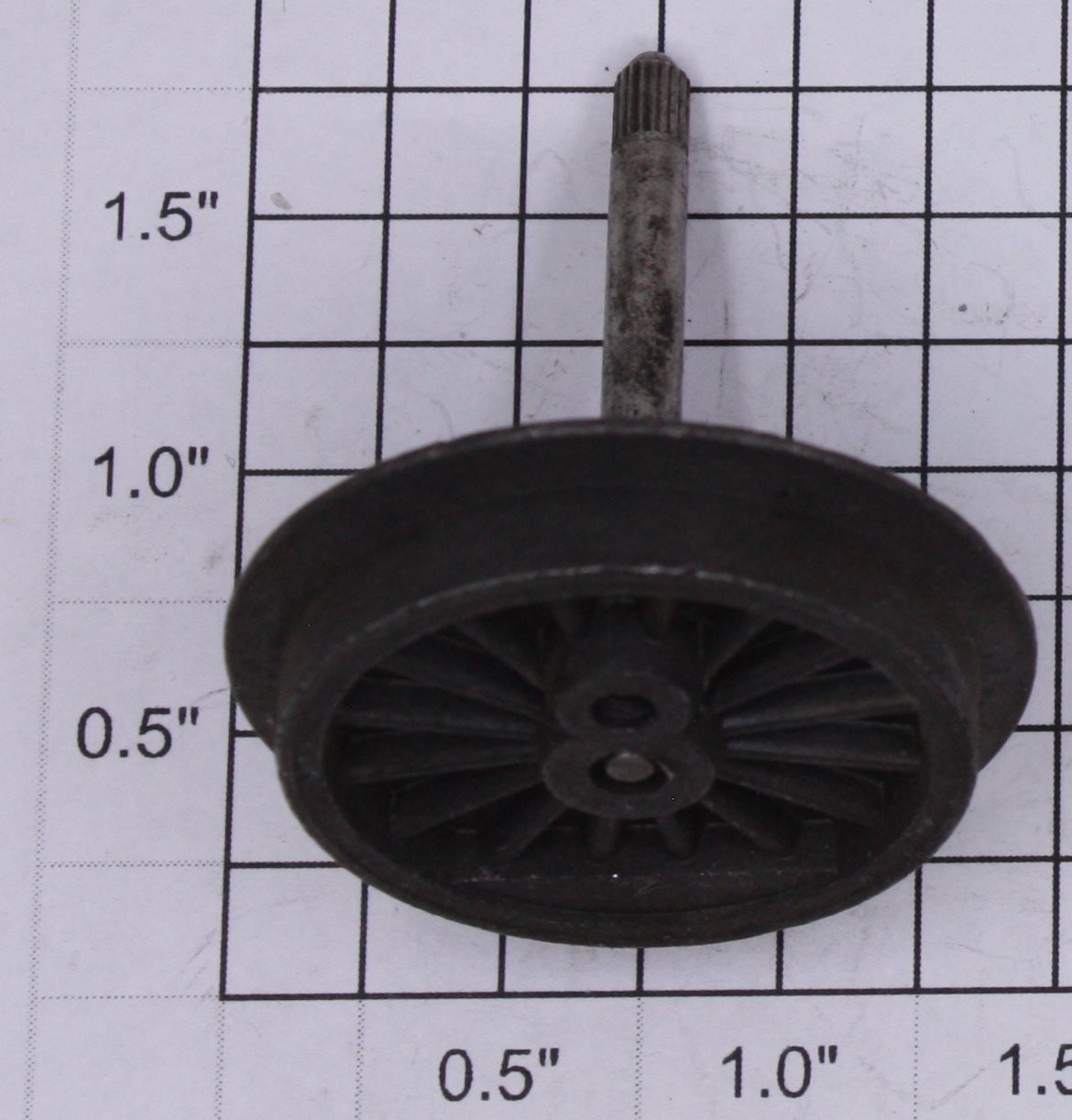 Lionel 2026-108 End Geared Wheel and Axle (Repro-Geared)