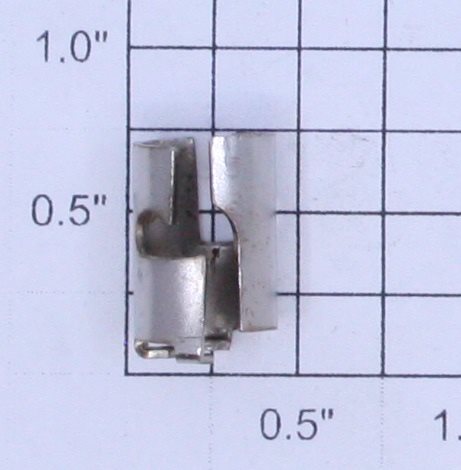 Lionel R-92 3-Prong Bayonet Base Lamp Socket (Used)