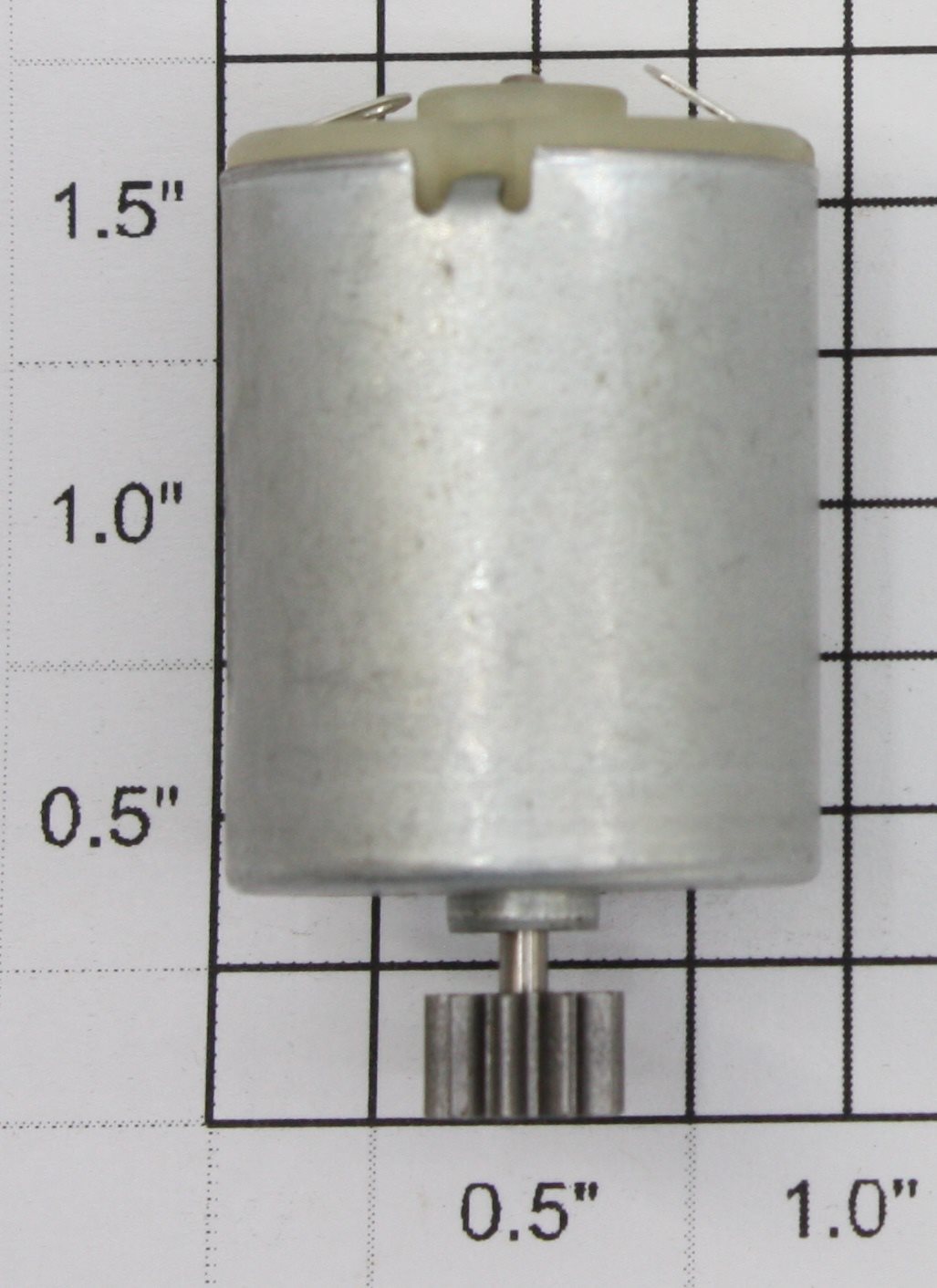 Lionel 8008-105 12 Volt DC Can Motor with 10 Tooth Gear (New)