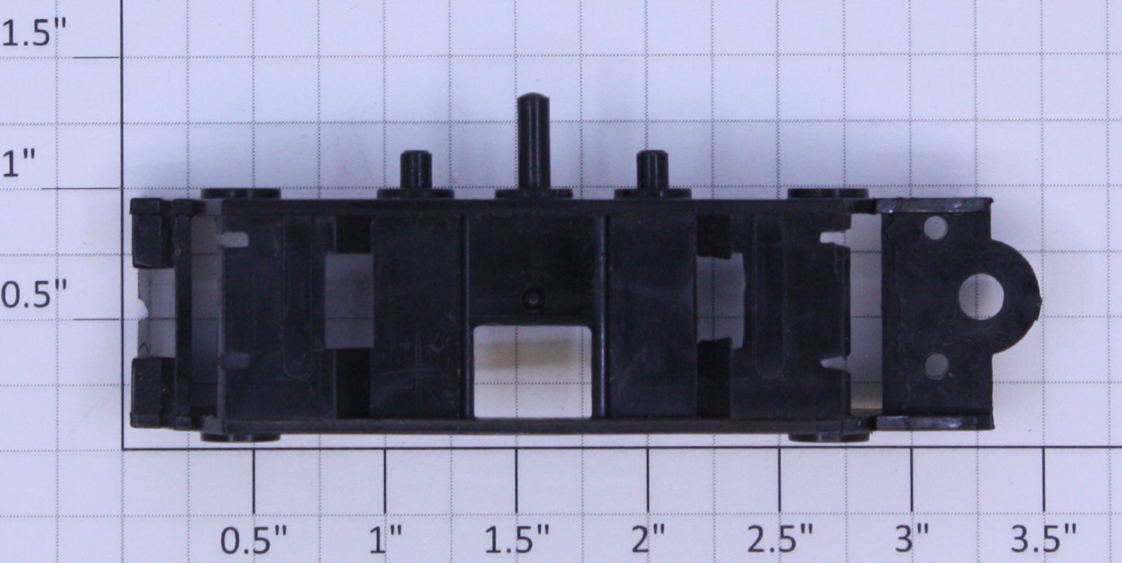 Lionel 8263-100 Black Plastic Motor Truck Frame (New)